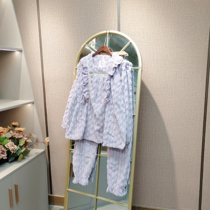 LD37孕妇紫色珊瑚绒月子服套装120-150
