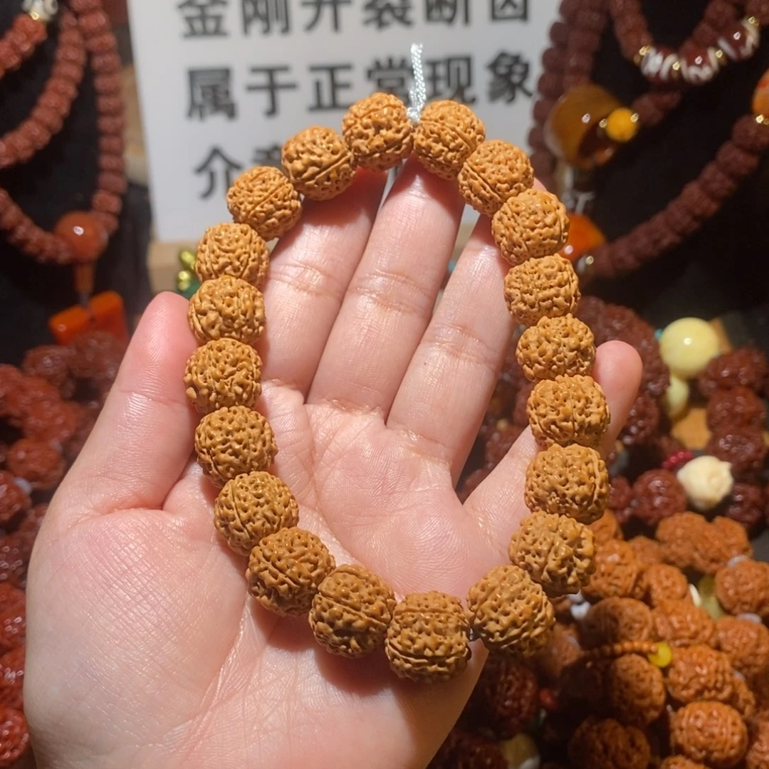 金刚菩提吊坠1415老峰王手持原籽