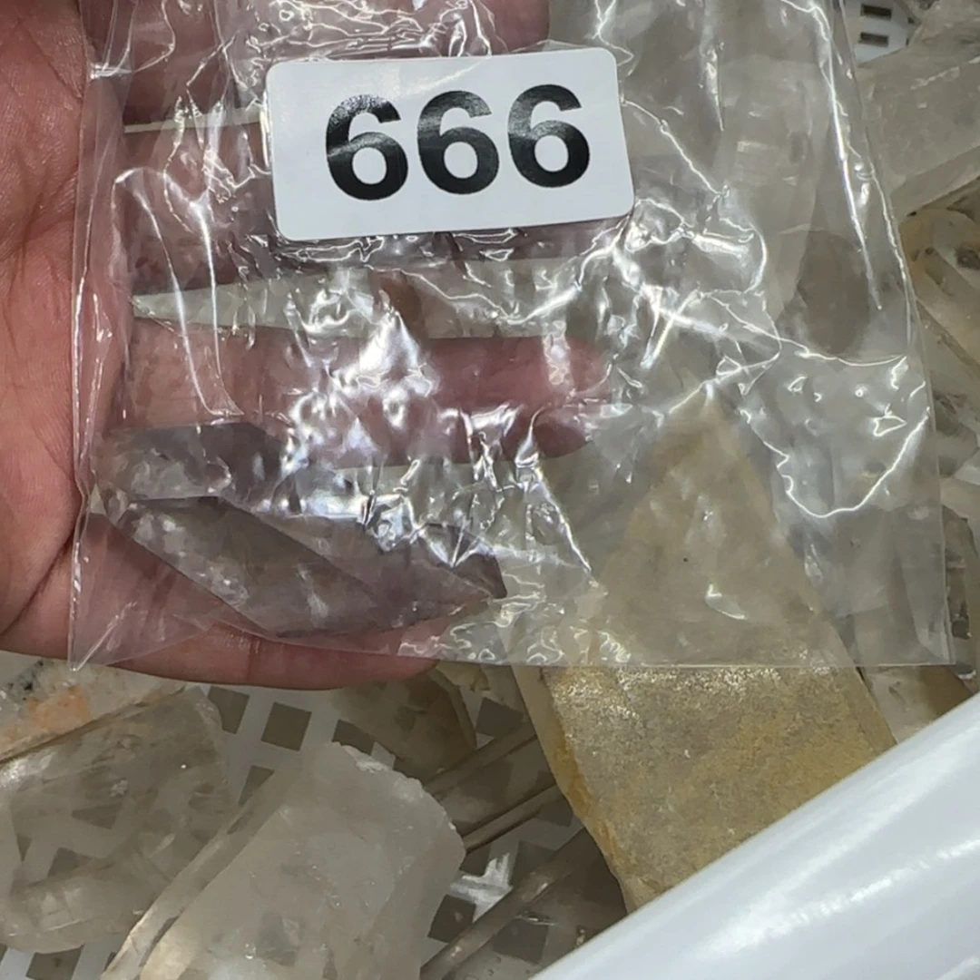 【闪购商品】水晶珠宝半成品未镶嵌✨****