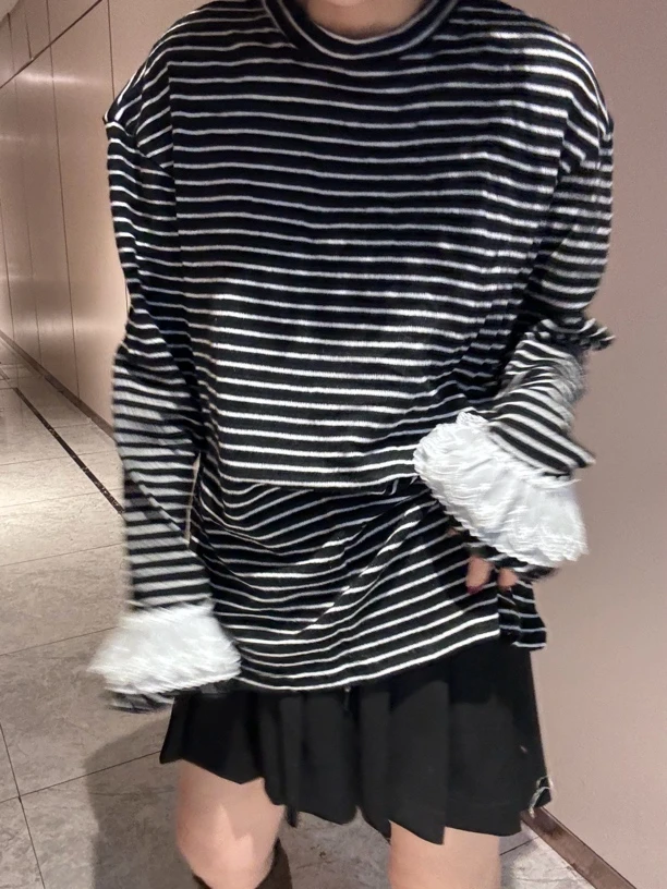 韩版蕾丝条纹T恤