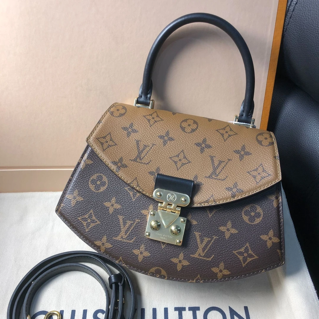 99新 LouisVuitton/路易威登 Tilsitt 老花拼色扇子包/12671298