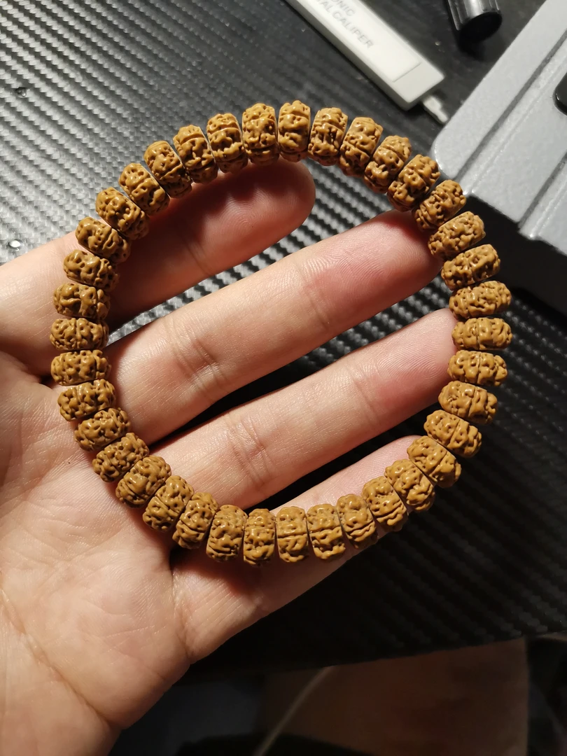 一代盘龙王小金刚菩提弹弹圈手串