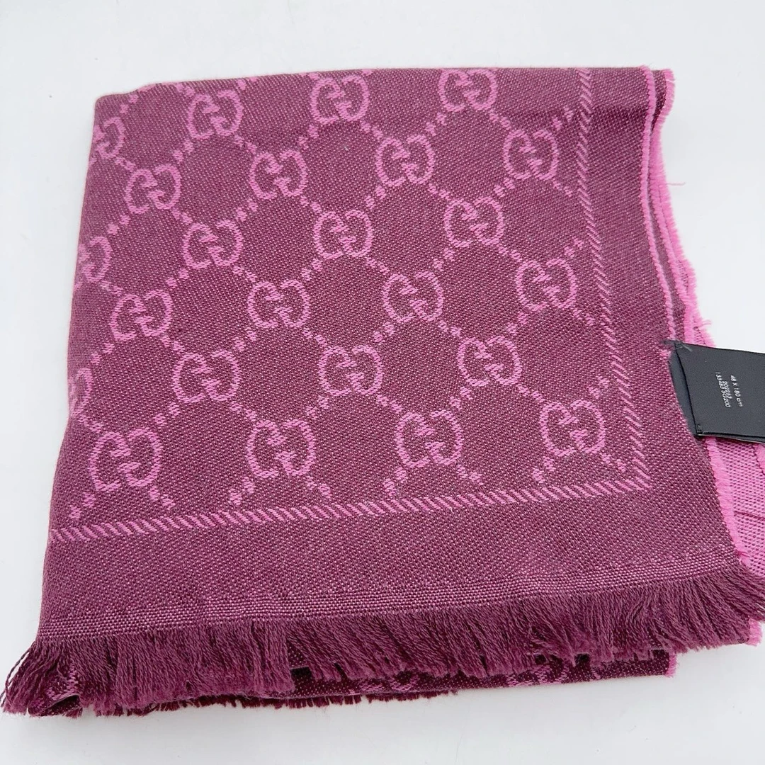 均码/Gucci/古驰 满印围巾/99新/jm06239