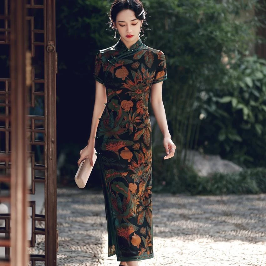 旗袍 长款 双层 侧八扣 (衣长约125cm） 生如夏花之绚烂  C474（绿）