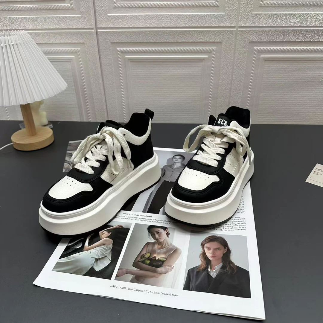 2024冬季新款加绒保暖防滑时尚厚底休闲鞋 8987