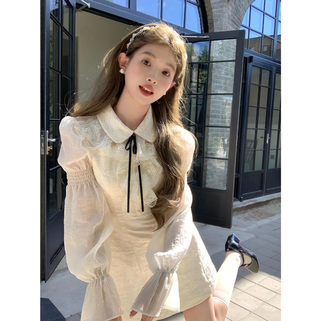 卢浮公主裙小香风学院风短裙冬季连衣裙小个子长袖设计感蕾丝裙子