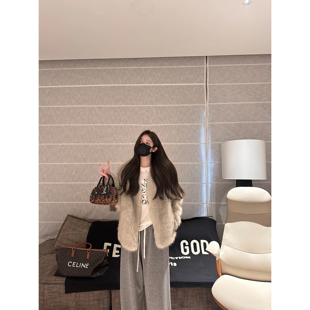 【轻氧日记】毛毛外套