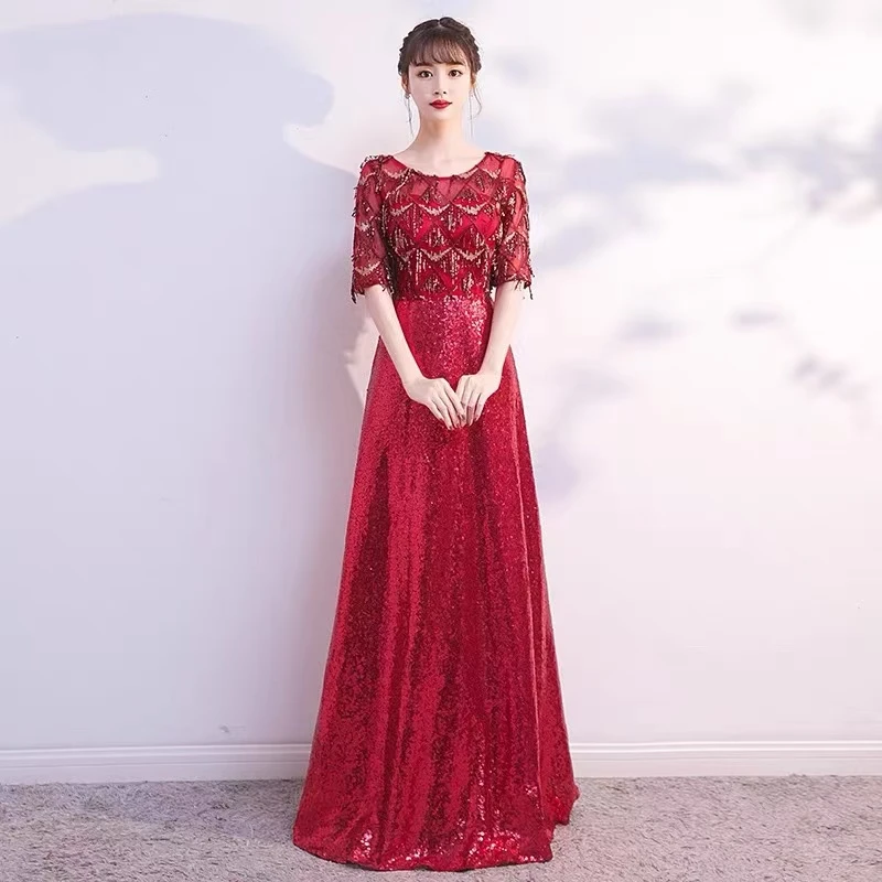 红色金色大合唱晚礼服闪片气质舞台主持人显瘦长款生日年会