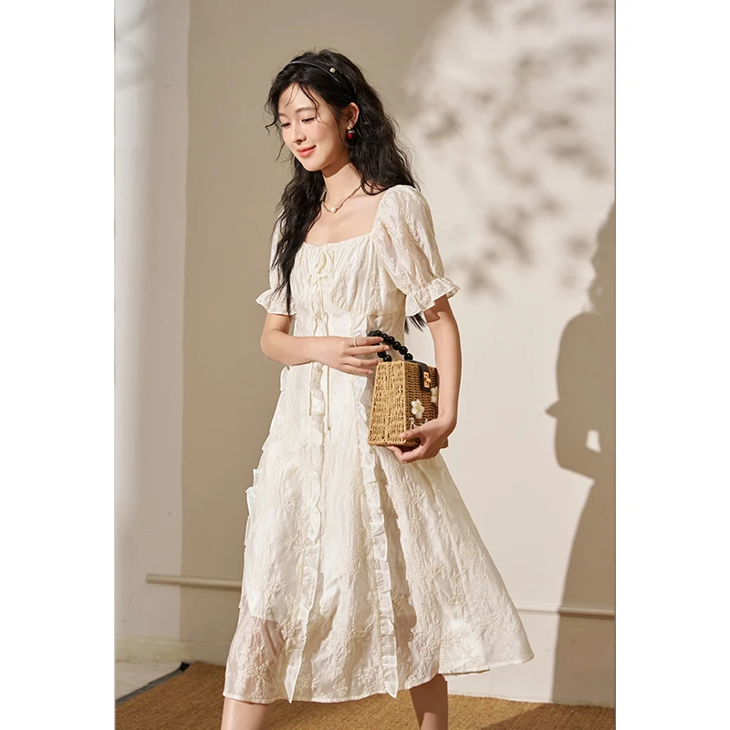 谜秀连衣裙2024茶歇法式设计感小众别致泡泡袖度假长裙MXD27L1808