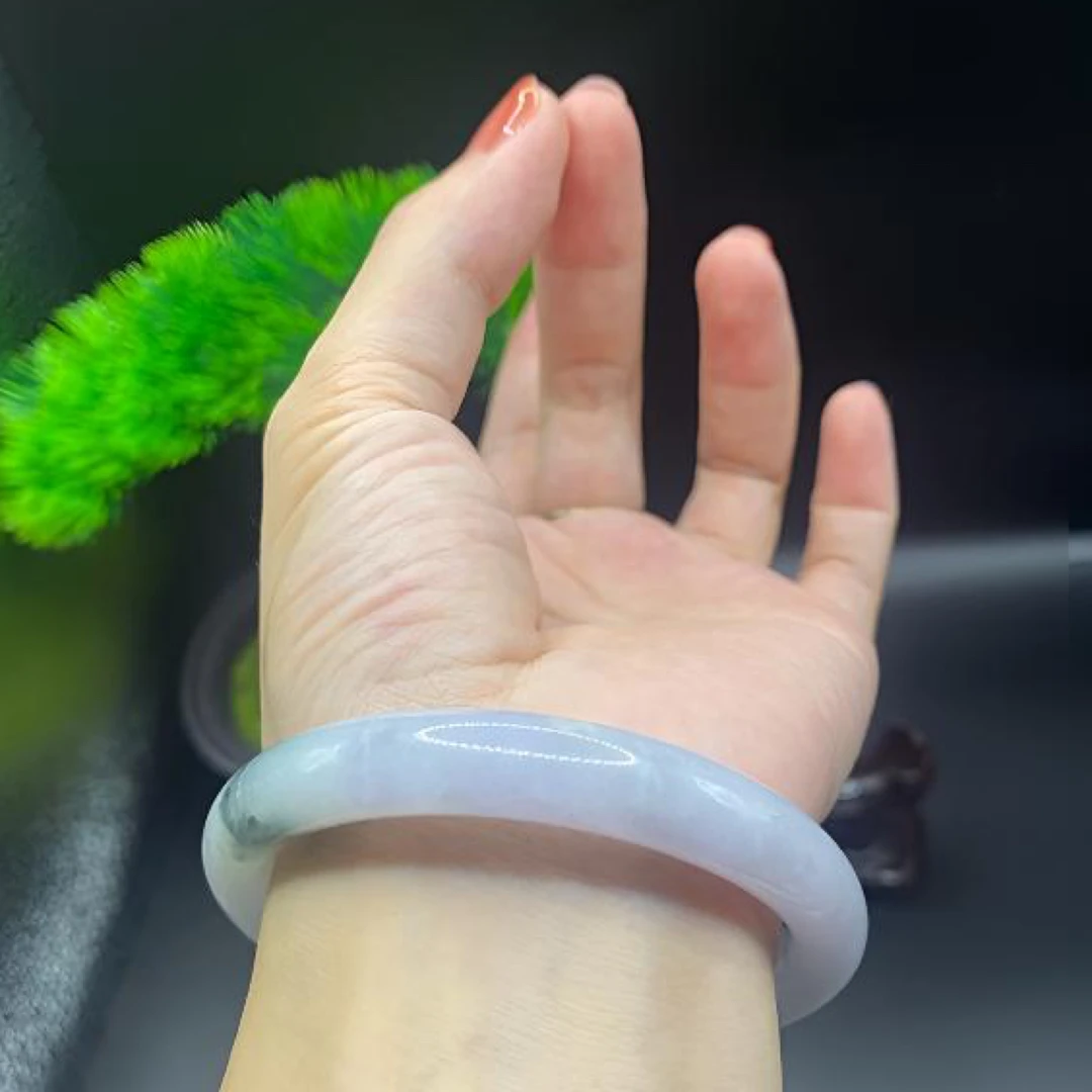 天然缅甸翡翠A货手镯55圈口细糯种水紫底飘花圆条