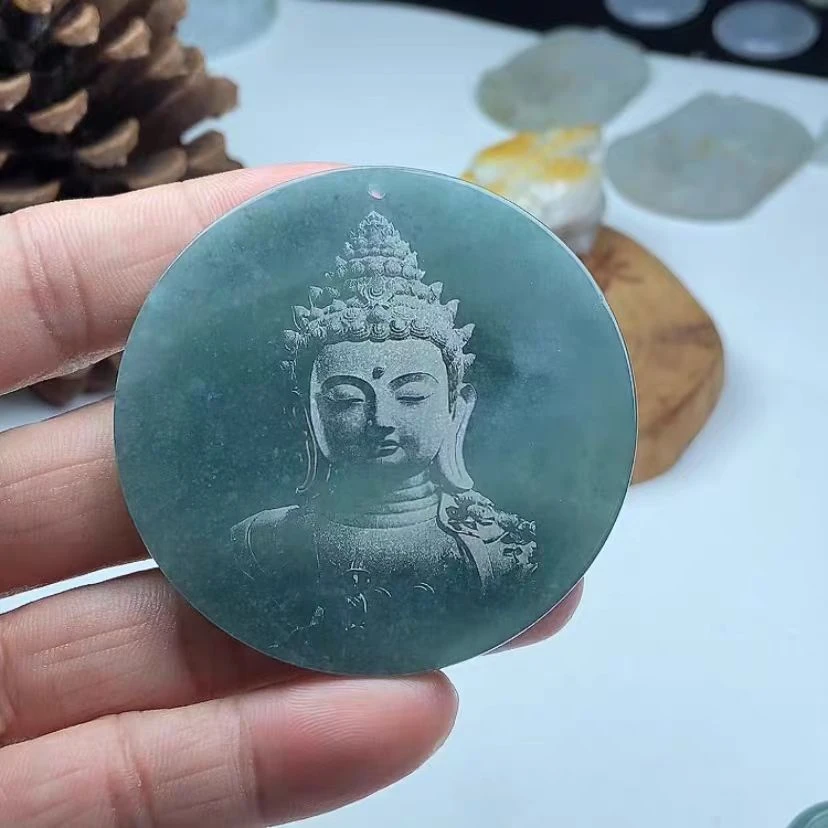 【嘉鑫聚珠宝】天然翡箤a货大日如来吊坠73