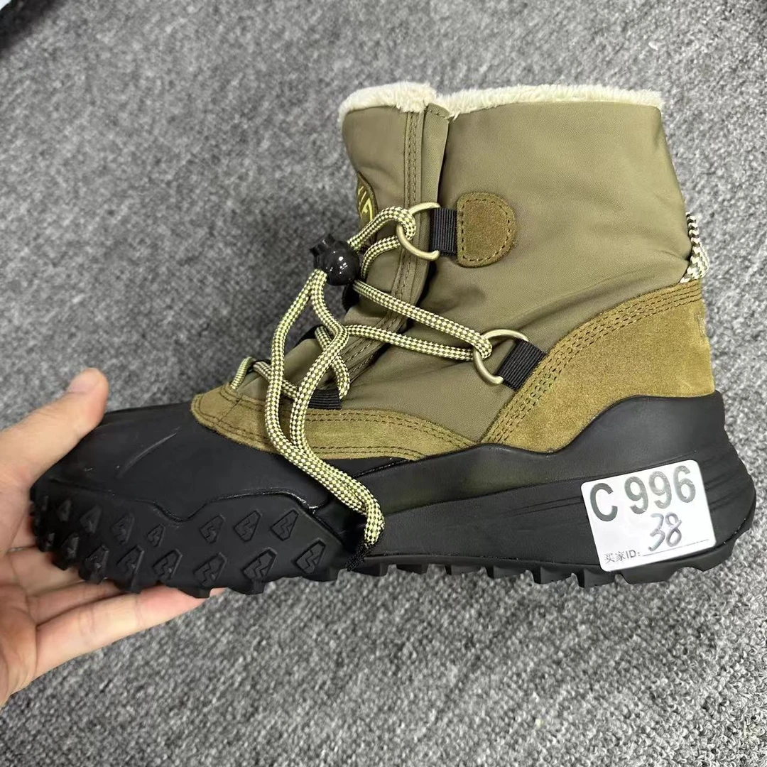 上新款时尚百搭男女高端户外休闲鞋 C996