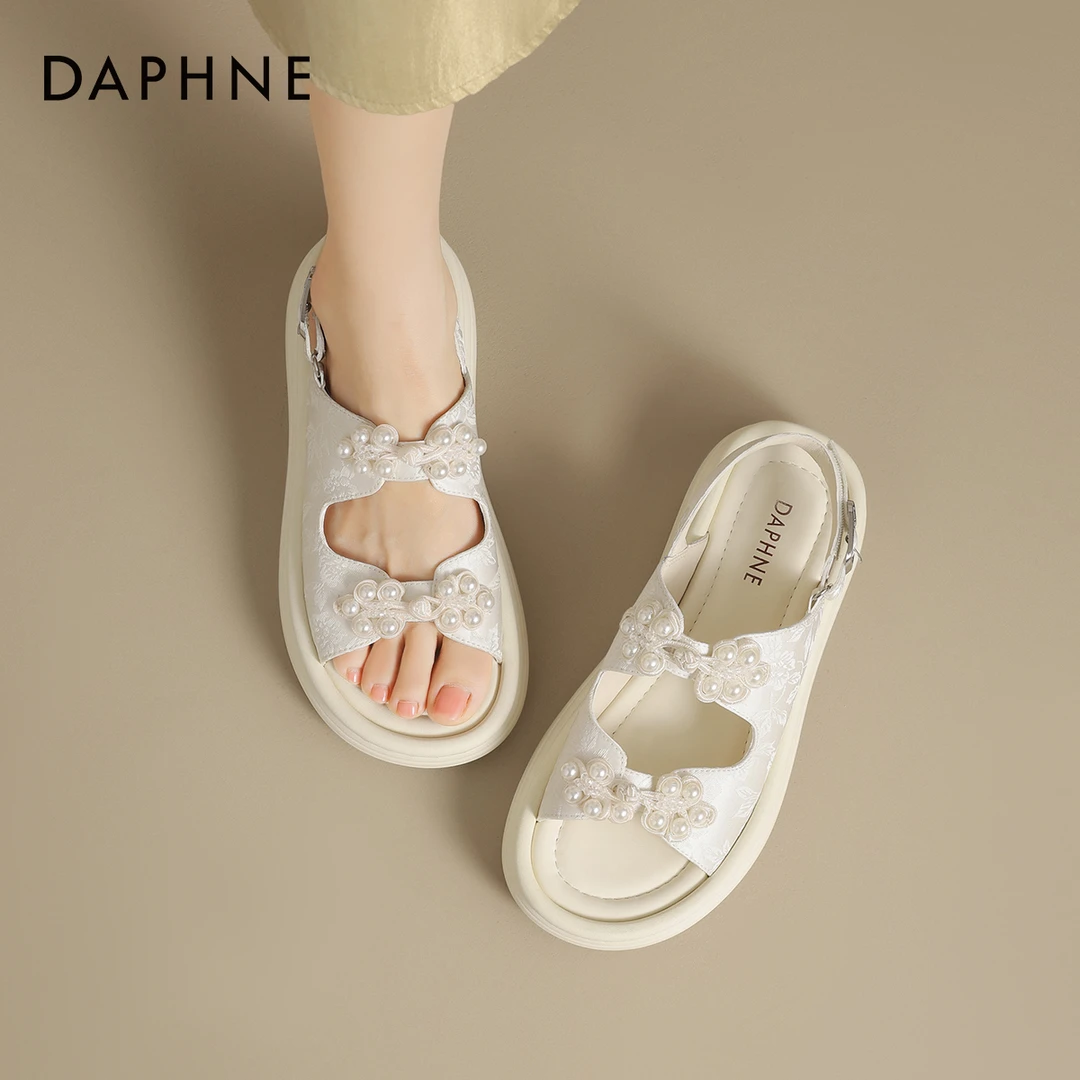 达芙妮新中式配裙子国风凉鞋女款2024新款夏季厚底踩屎感运动女鞋