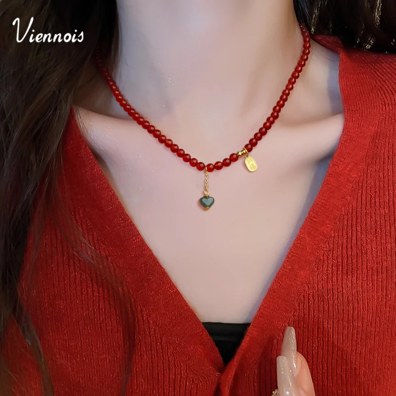 Viennois/威妮华时尚高级感S925银红玛瑙玉髓小欢喜项链锁骨链