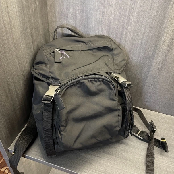 95新 Prada/普拉达 小琪/普拉达双肩包/230510007