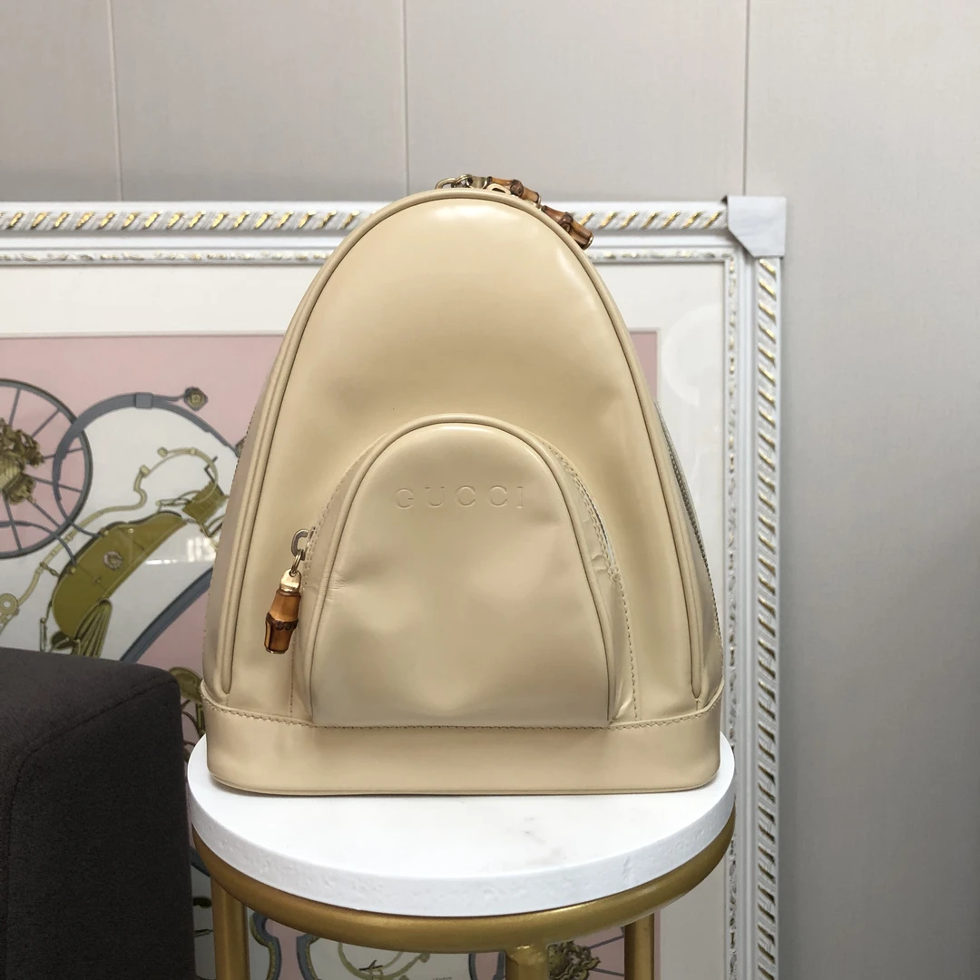95新 GUCCI/古驰 兔兔奢/古驰斜挎书包/240226071