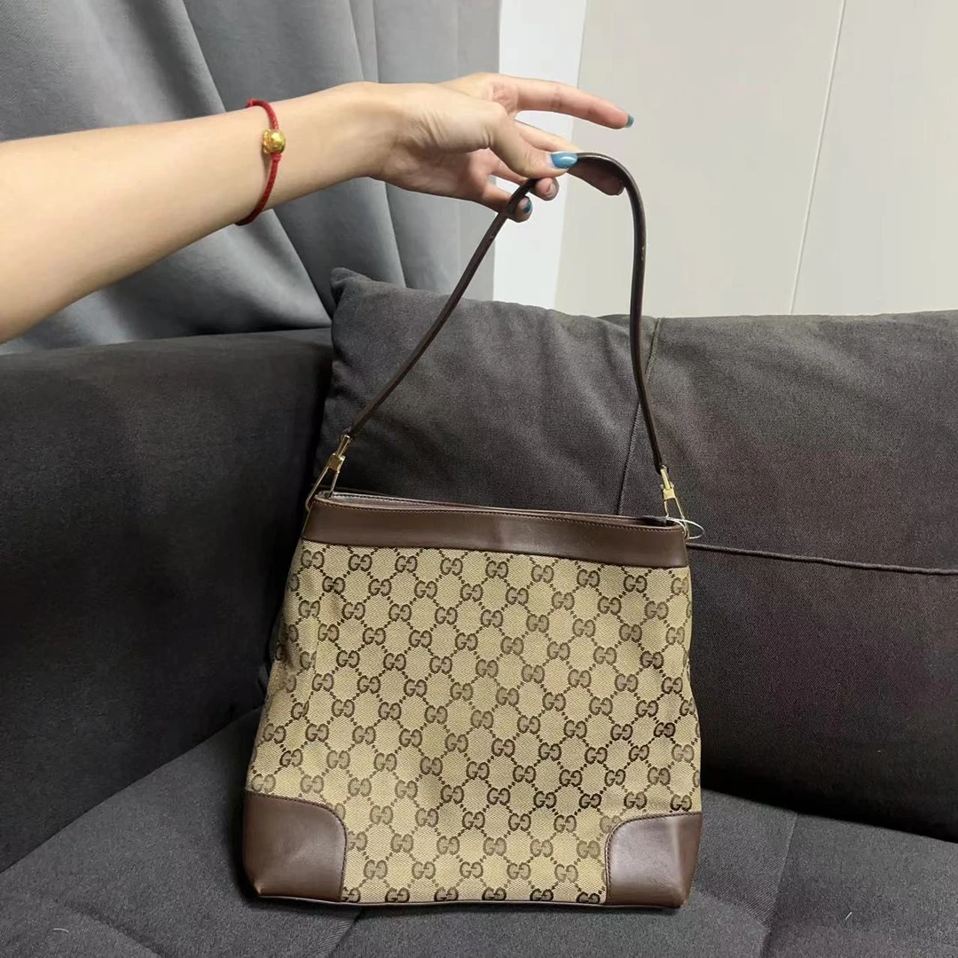 95新 GUCCI/古驰 兔兔奢/古驰单肩包/240706090