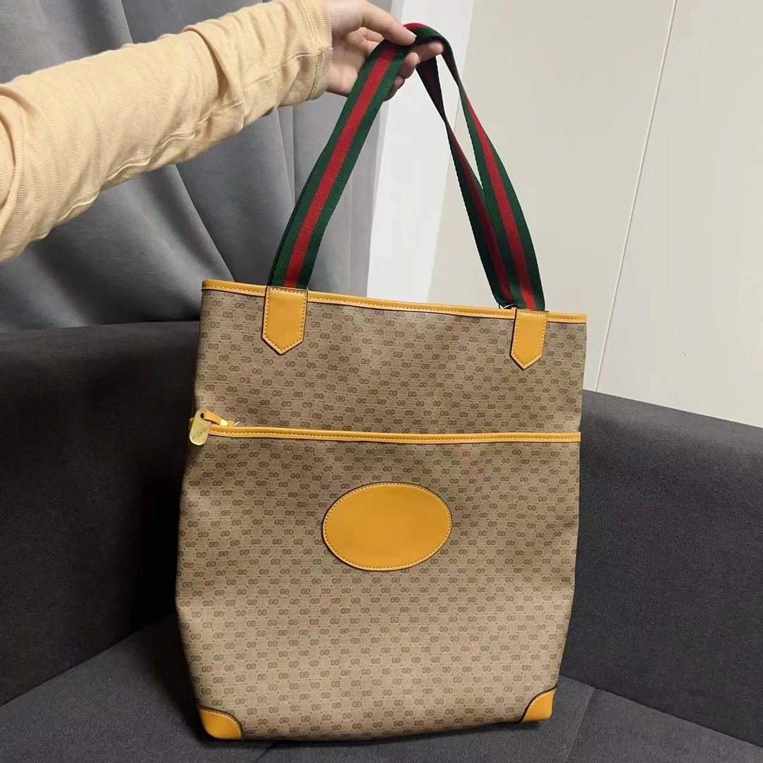 95新 GUCCI/古驰 兔兔奢轩轩/古驰单肩包/240407022