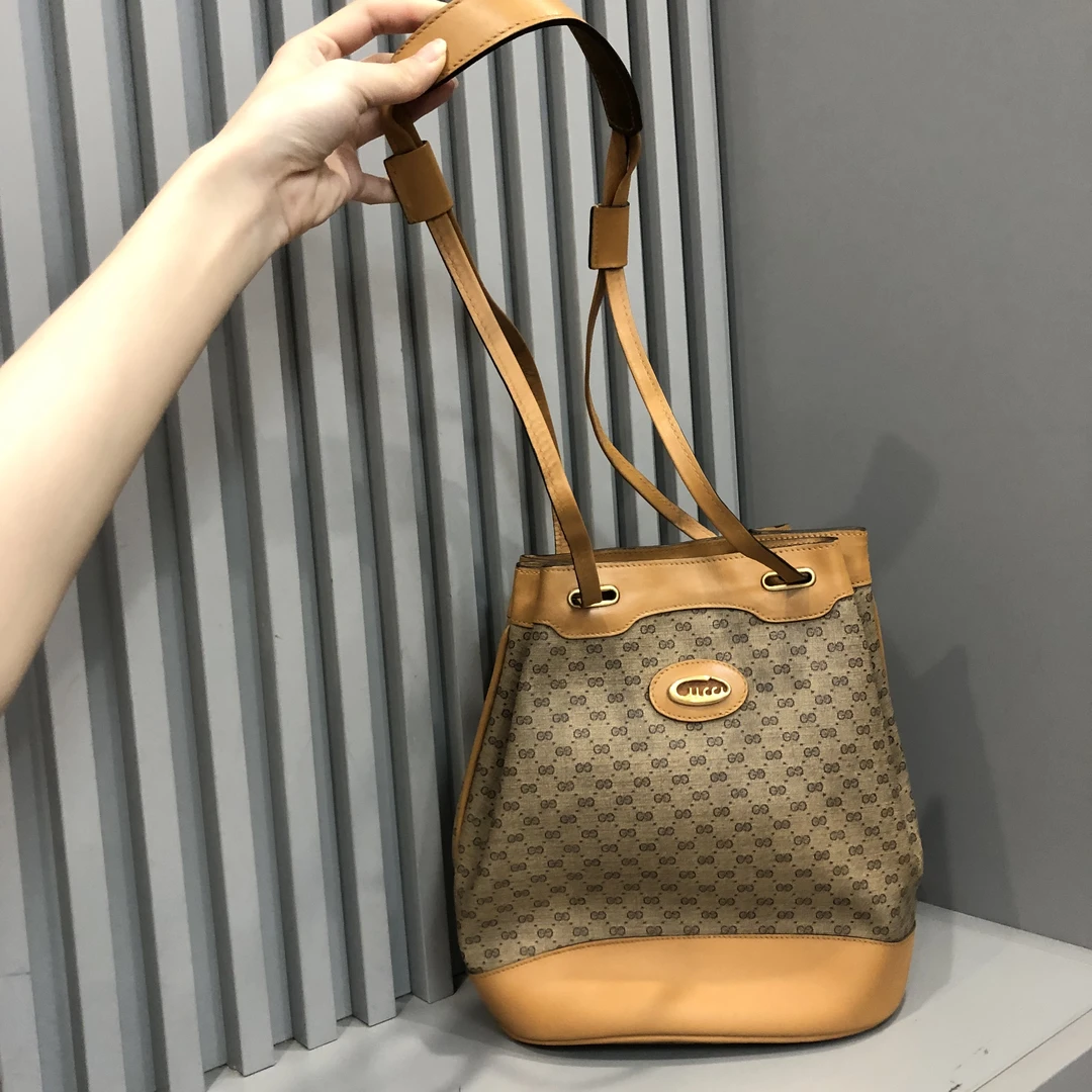 95新 GUCCI/古驰 兔兔奢/古驰水桶包/240416020