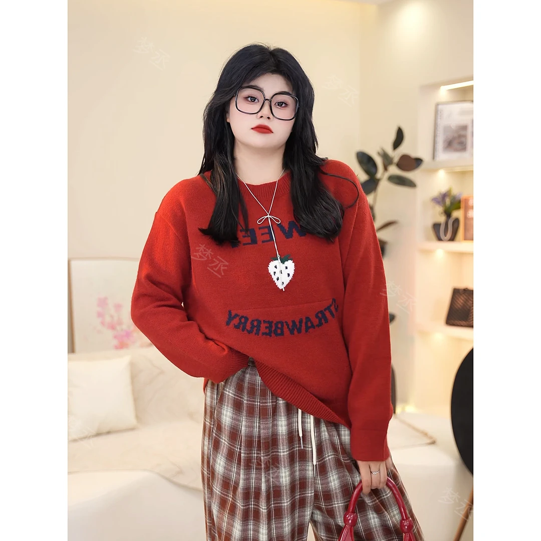 梦丞【草莓布丁】胖妹妹大码女装宽松显瘦秋圆领草莓提花长袖针织衫