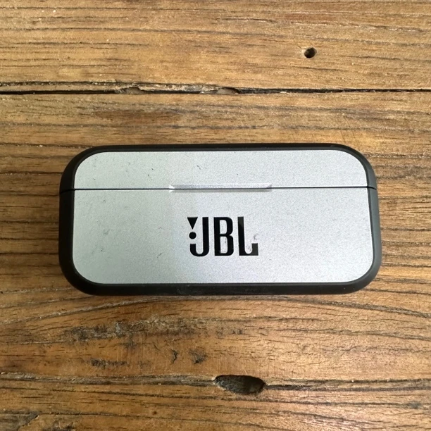9新 JBL jbl flow 真无线蓝牙耳机