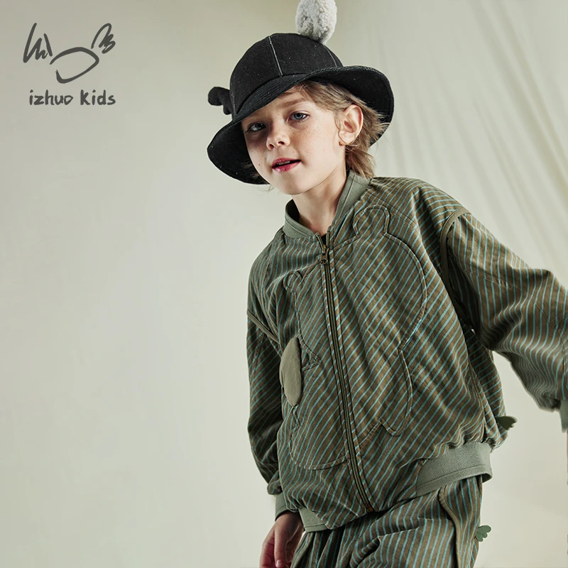 小日着美学童装痞帅棒球服外套秋季新款棉条纹灯芯绒TB3127W0