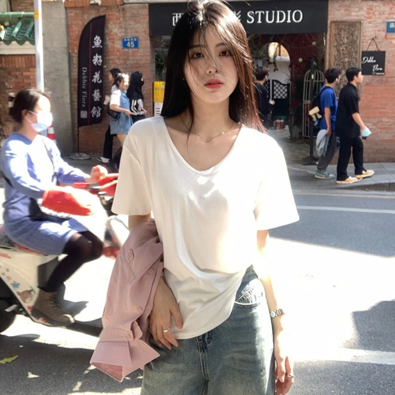 白色宽松简约夏季T恤女2025新款纯色百搭显瘦慵懒风休闲百搭上衣