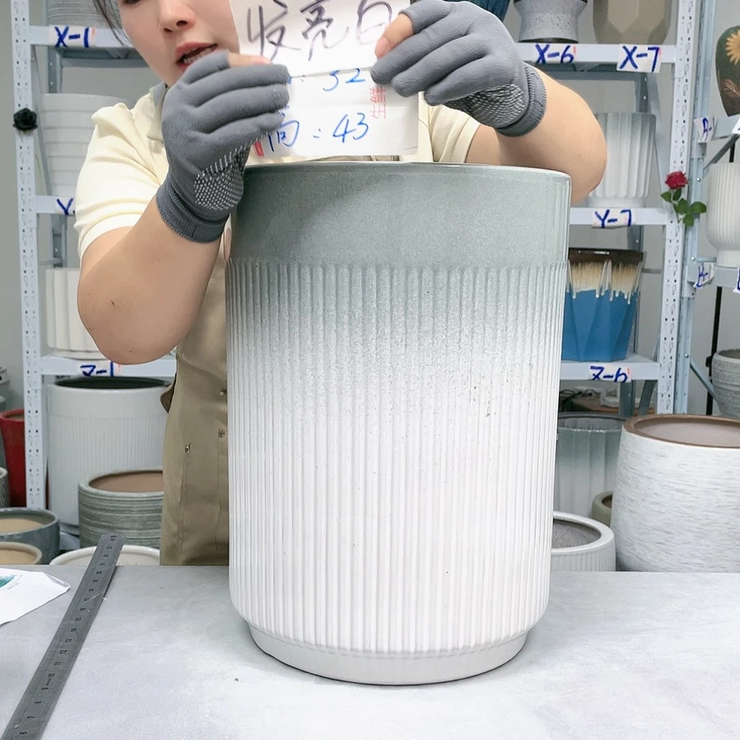 陶瓷20CM（含）-50CM（不含）口径32-43发亮白