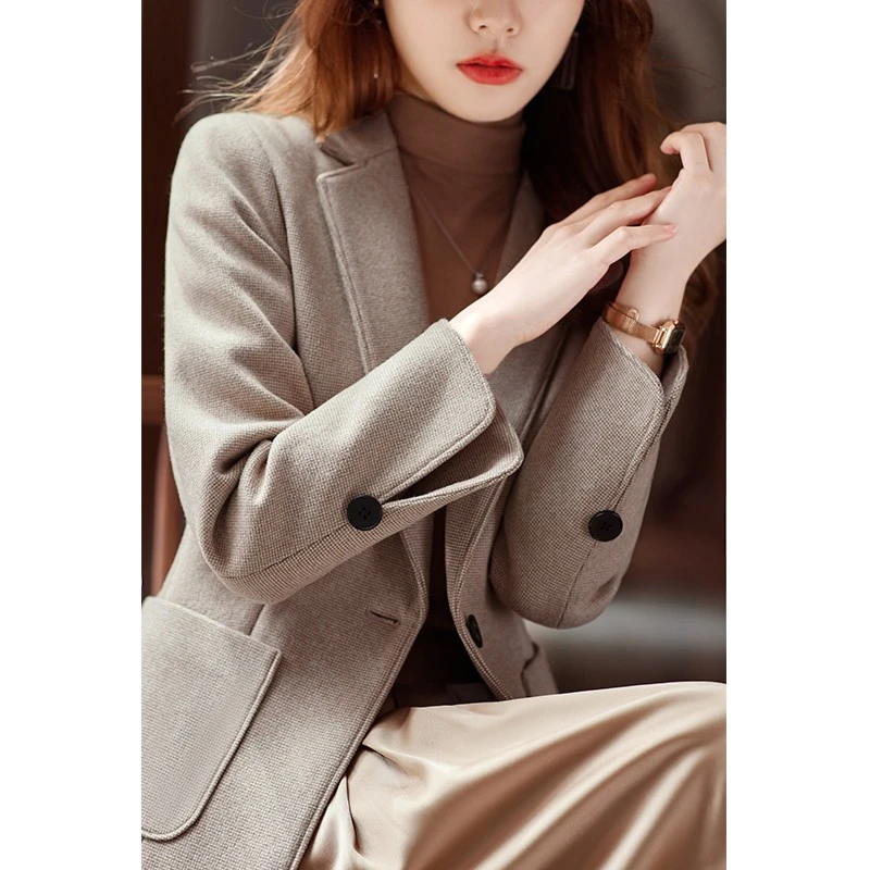 毛呢西装外套女短款小个子2025春秋新款韩版休闲气质时尚西服上衣