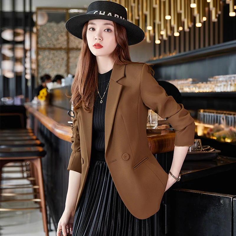 咖色西装外套女短款小个子上衣2025春秋新款洋气今年流行小西服女