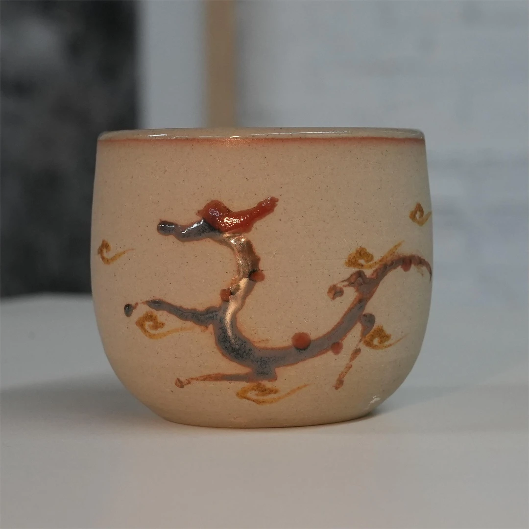 彩釉瓷主人杯  手绘龙杯