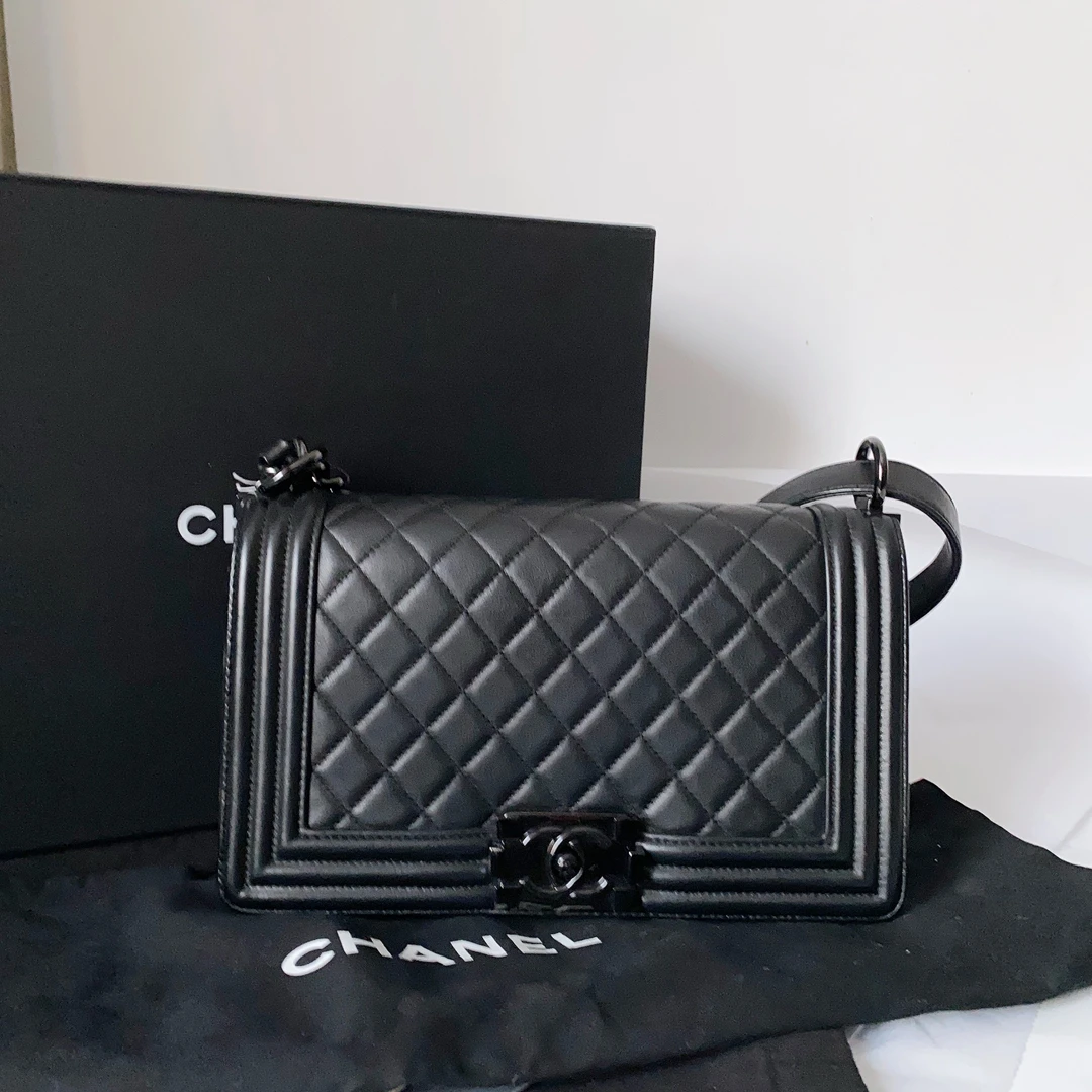 95新 Chanel/香奈儿 NEChanel soblack中号Leboy口盖包