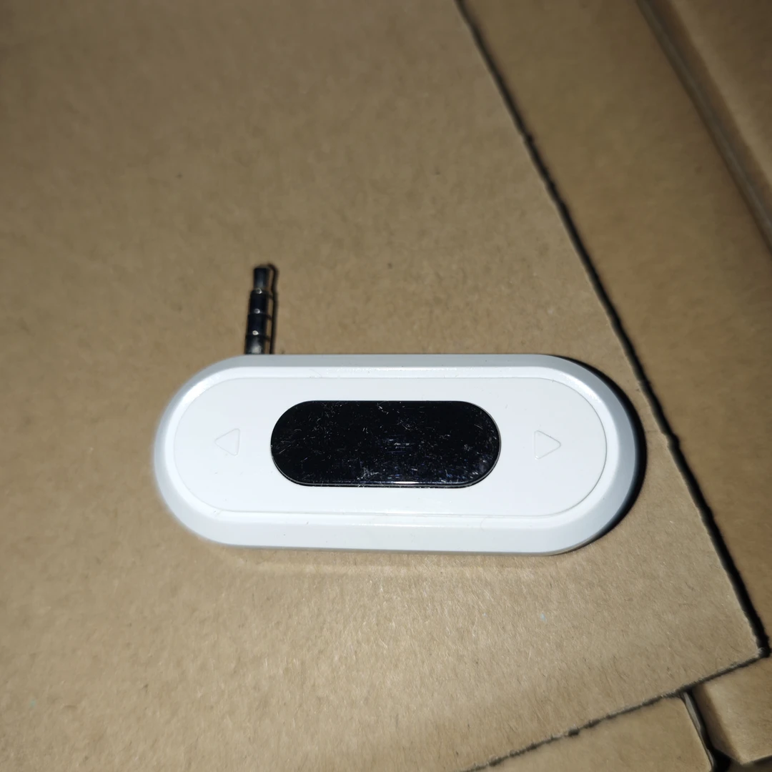 准新品  【JY-2704】车载FM发射器调频发射器