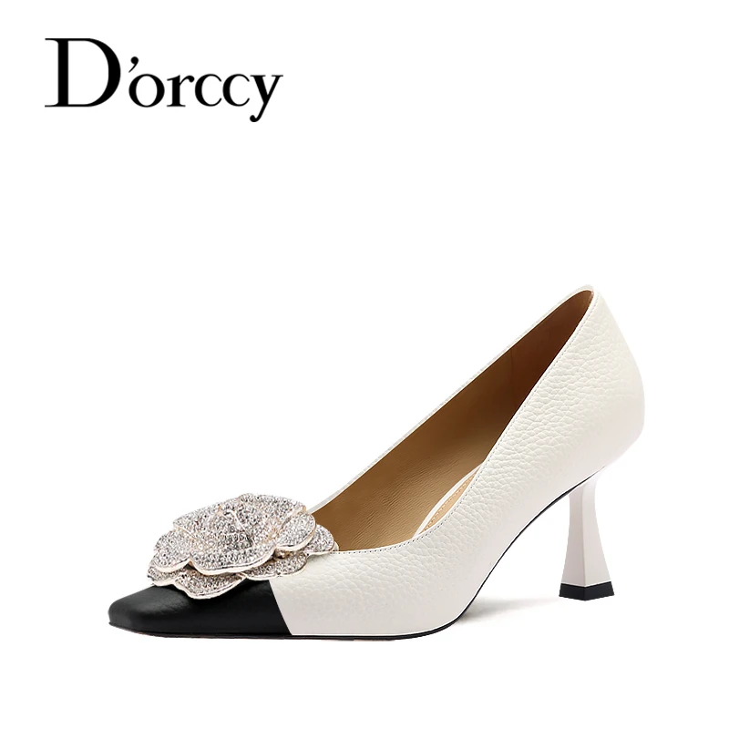 迪奥希高定款2066-T37手工女鞋黑白拼接山茶花荔枝纹气质轻奢