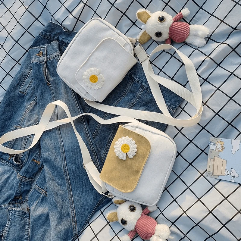 ins网红2023新款帆布包女斜挎韩版女学生小雏菊单肩包百搭小包包