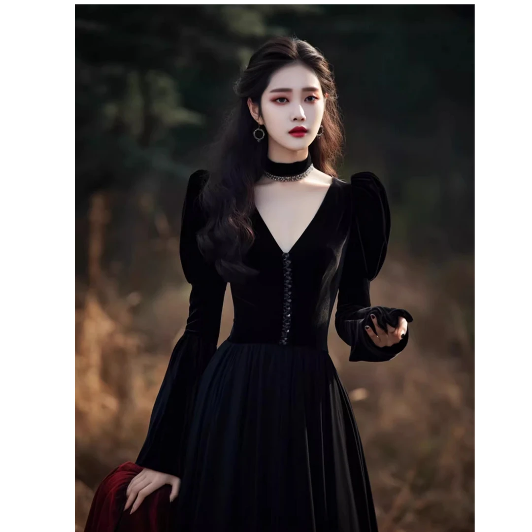 法式秋季赫本风黑色金丝绒连衣裙冬季高端晚礼服高贵气质超好看