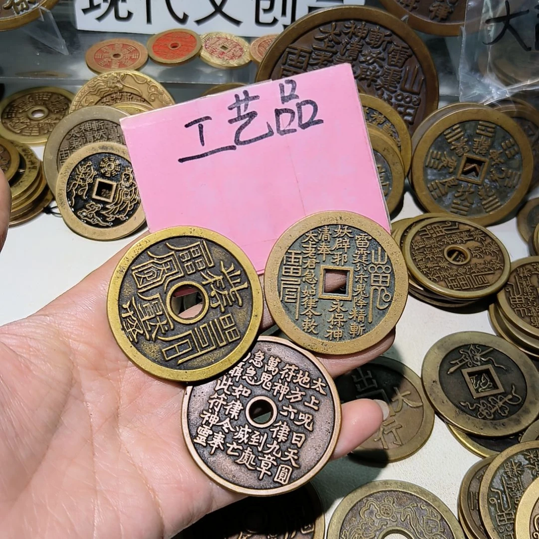 铜木**黄翻砂铸造现代工艺品花钱
