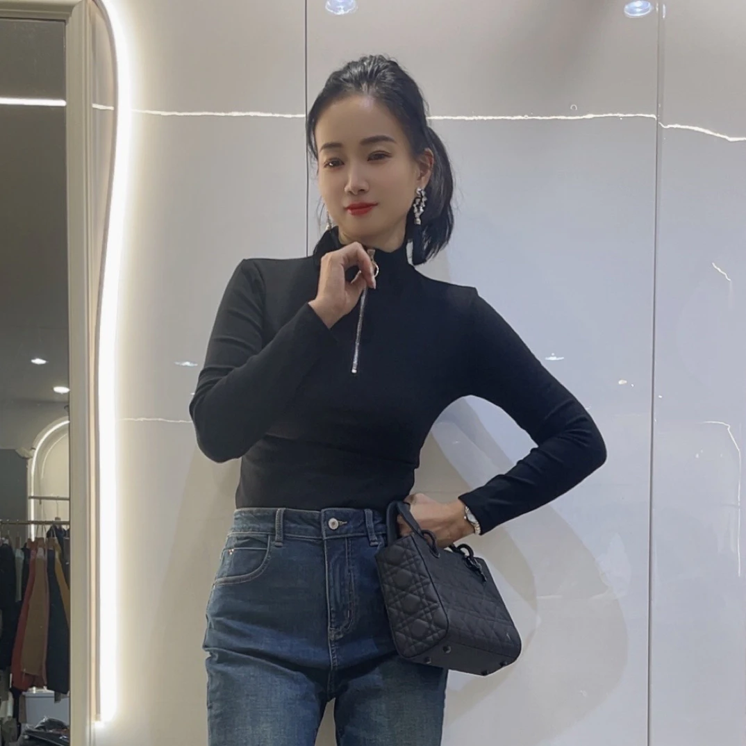 显瘦修身半高领女秋冬长袖百搭拉链外穿T恤