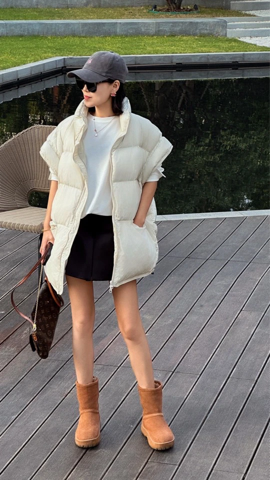 Monica猫姐新款慵懒风时尚休闲百搭羽绒服马甲外套