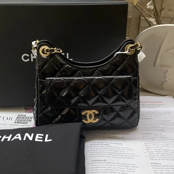 全新未使用 Chanel/香奈儿 青奢荟/油蜡牛天猫精灵小斜挎包/31342