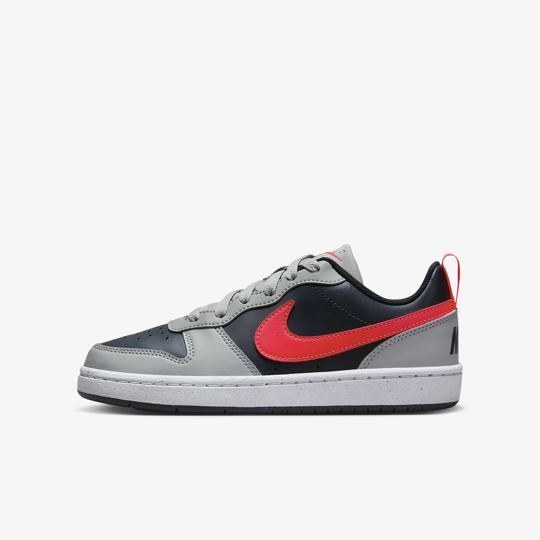 Nike/耐克女子COURT BOROUGH (GS) 黑红复古运动板鞋 DV5456-003