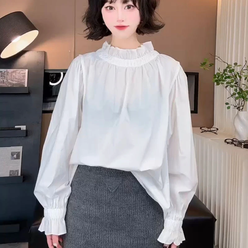 欧货纯色褶皱设计圆领衬衫女宽松减龄洋气木耳边设计感百搭时尚潮