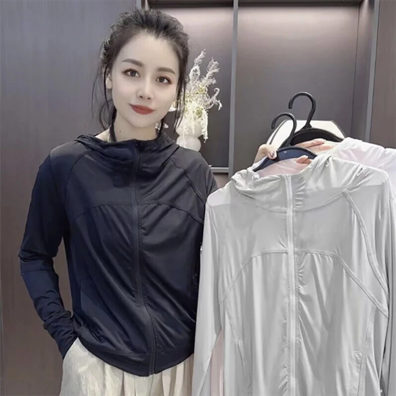 欧货夏季简约洋气纯色连帽上衣女外套户外轻薄时尚速干长袖防晒女