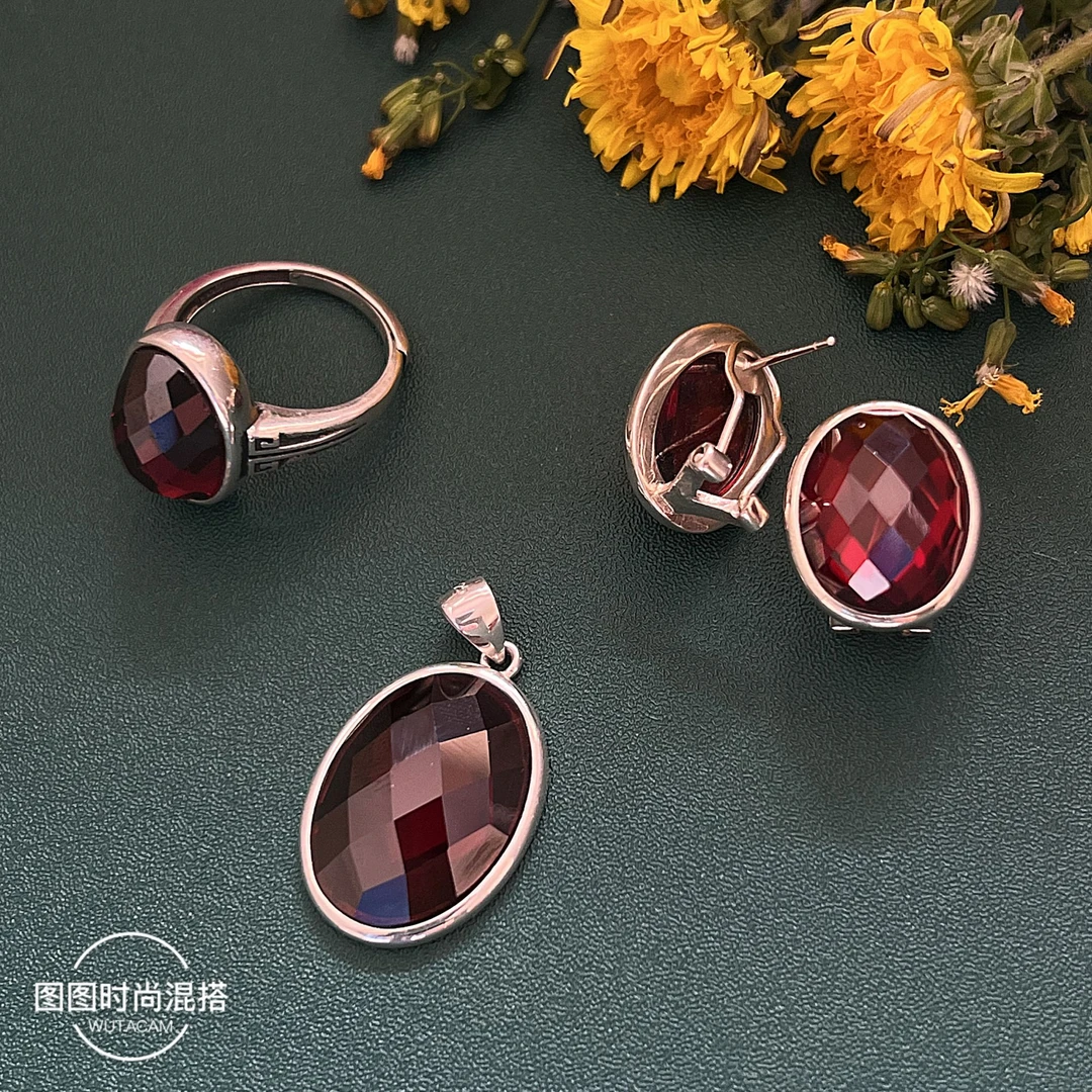 坠链均925银 【精美套装】 红色 蓝色  女人味  穿搭配饰  气质镶嵌