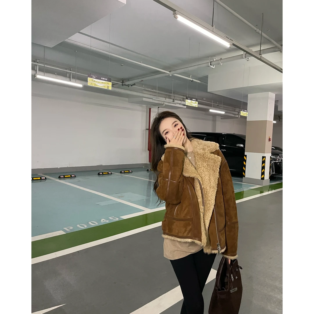 BIG WHITE REMADE“希腊橡树之恋”绵羊皮绵羊毛T100223792