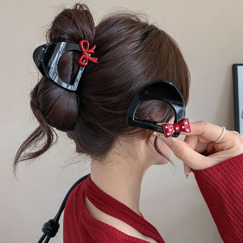红色波点蝴蝶结小号抓夹女2024新款后脑勺鲨鱼夹子发量少发夹头饰