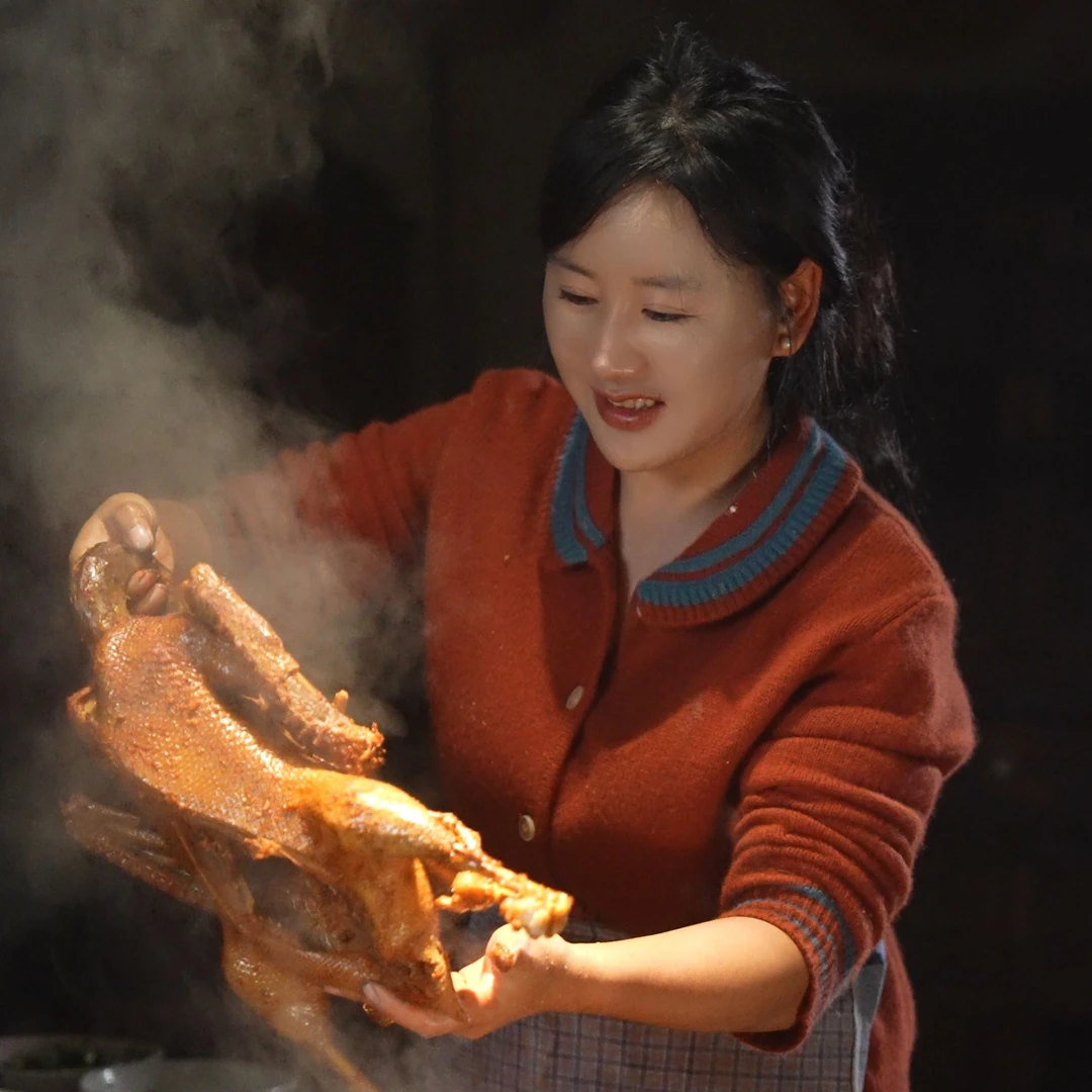 EJIUNINAG/鹅九娘大红袍熏鹅800g-1600g特产鹅肉制品食用开袋即食