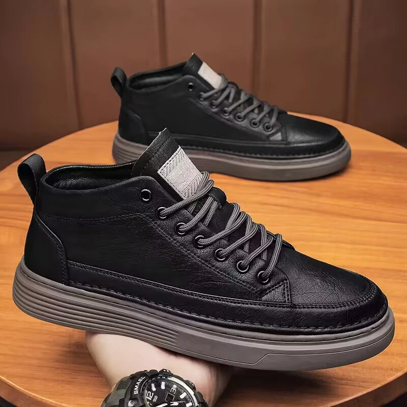 2025春季高帮男鞋黑色百搭潮流男士休闲小白板鞋男款时尚软皮潮鞋
