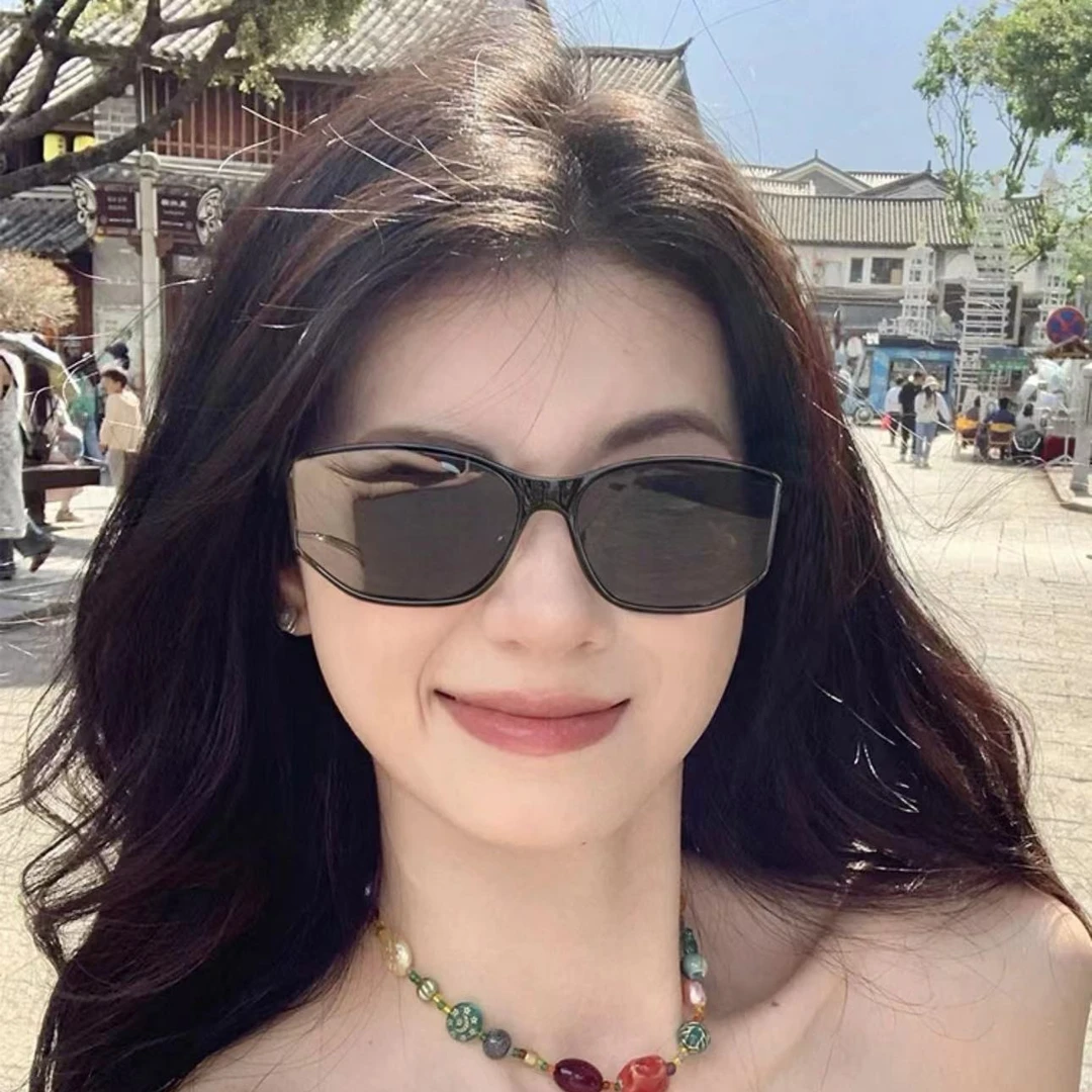 新款曲面屏猫眼墨镜 新款防紫外线复古户外方圆脸太阳镜