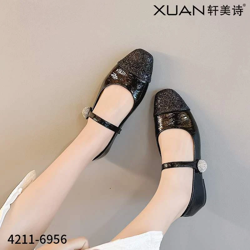 4211-6956轩美诗2024夏季新款平底浅口方头拼接时尚百搭单鞋女